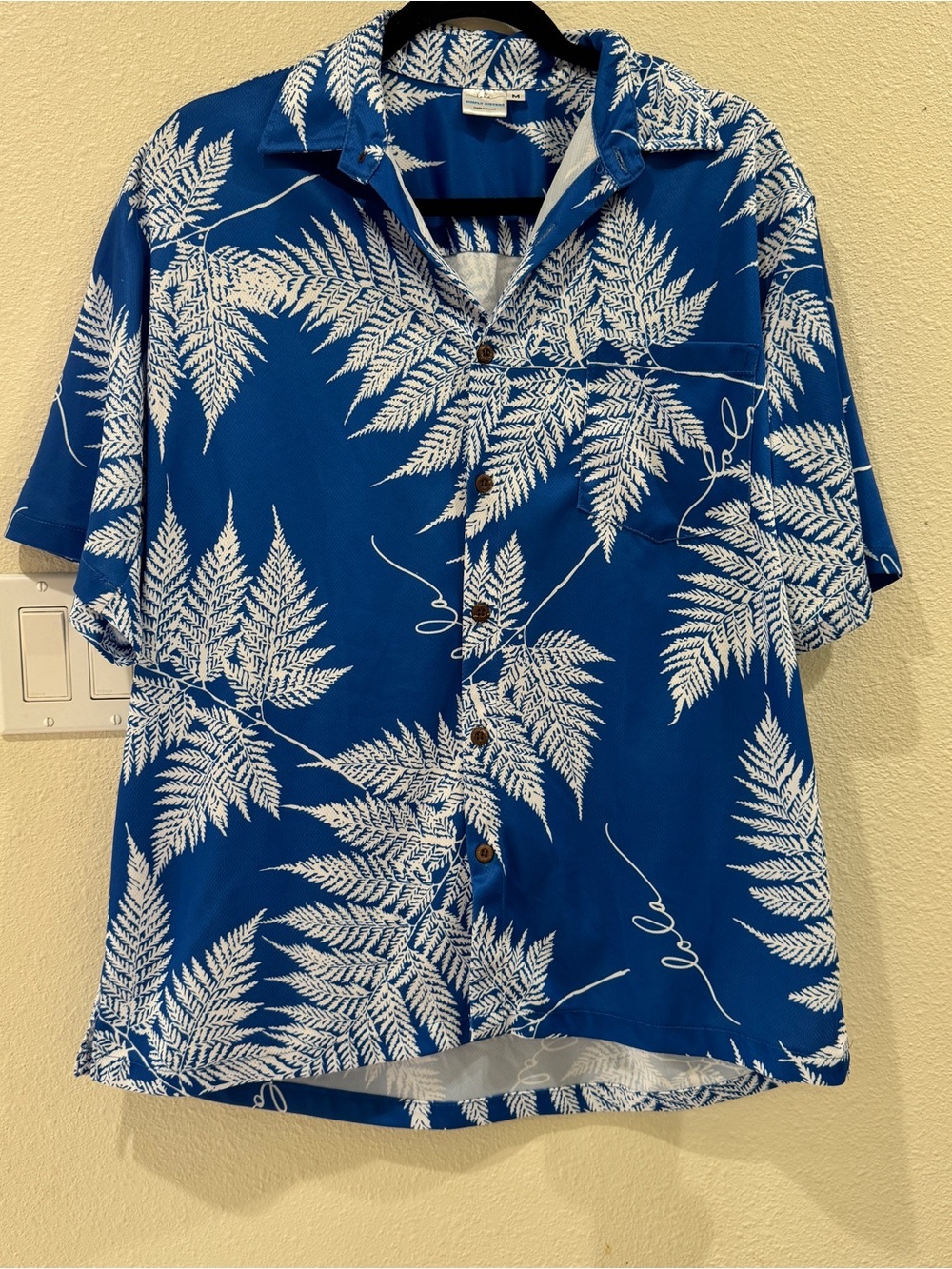 Simply sisters M men’s aloha shirt
